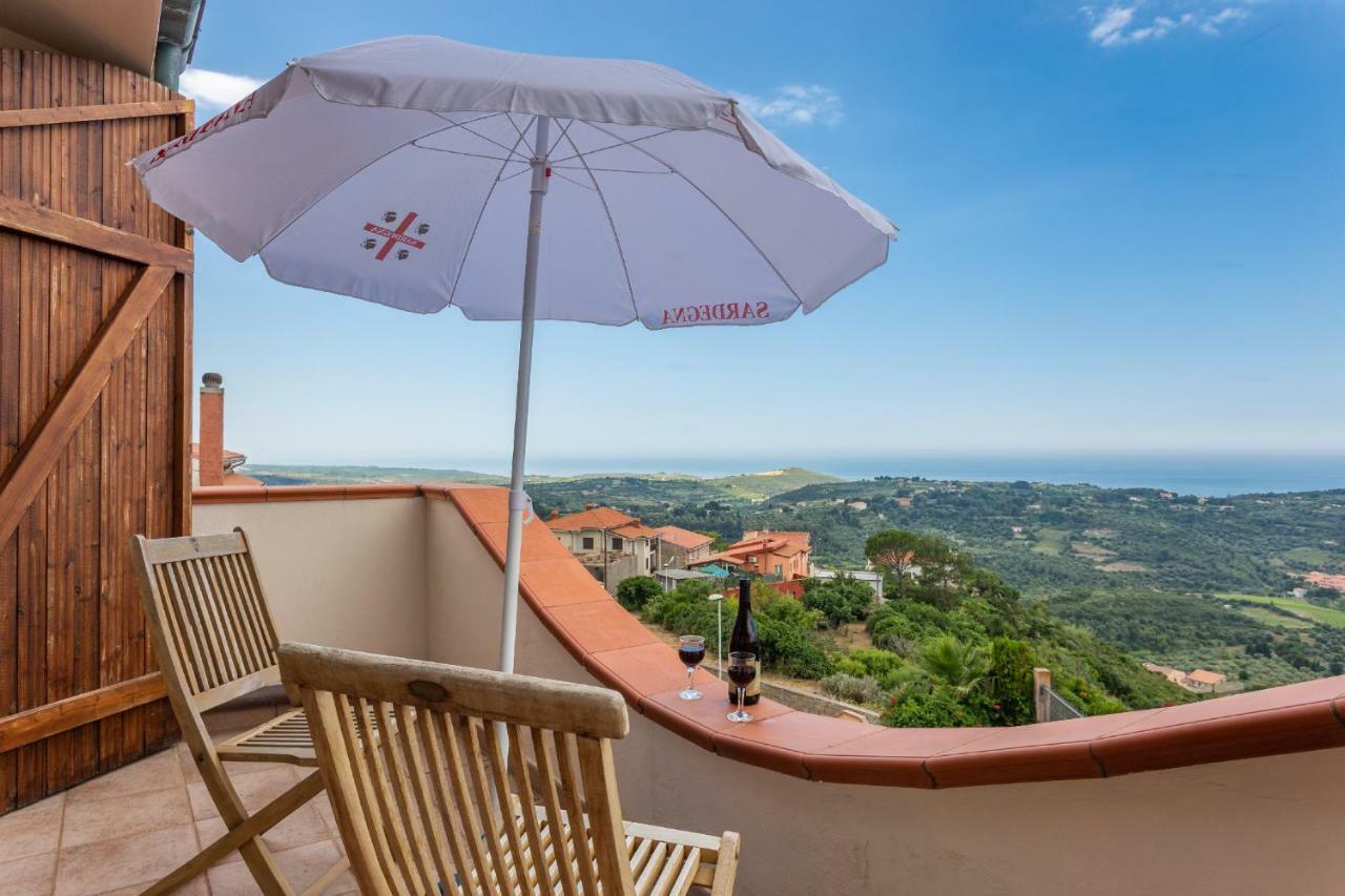 Casa Vista Mare Bosa/Magomadas Eksteriør bilde