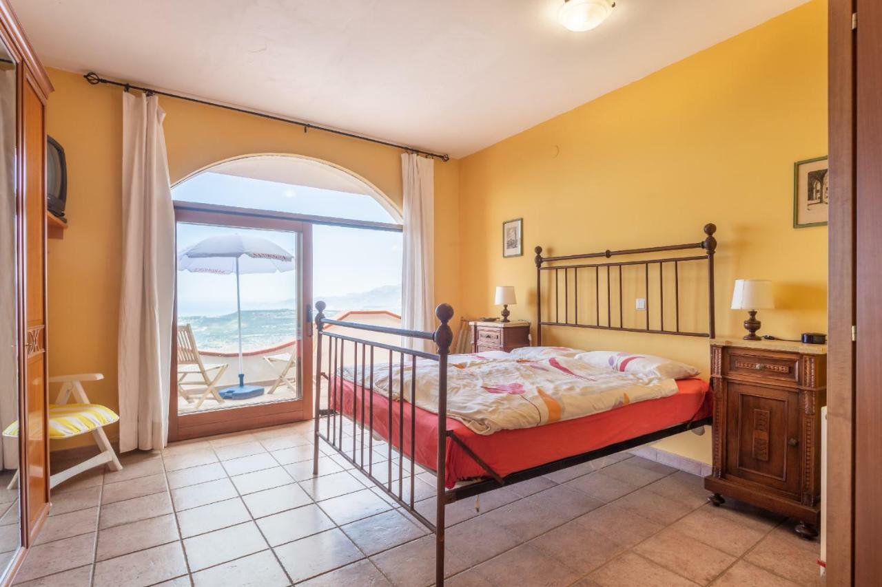 Casa Vista Mare Bosa/Magomadas Eksteriør bilde